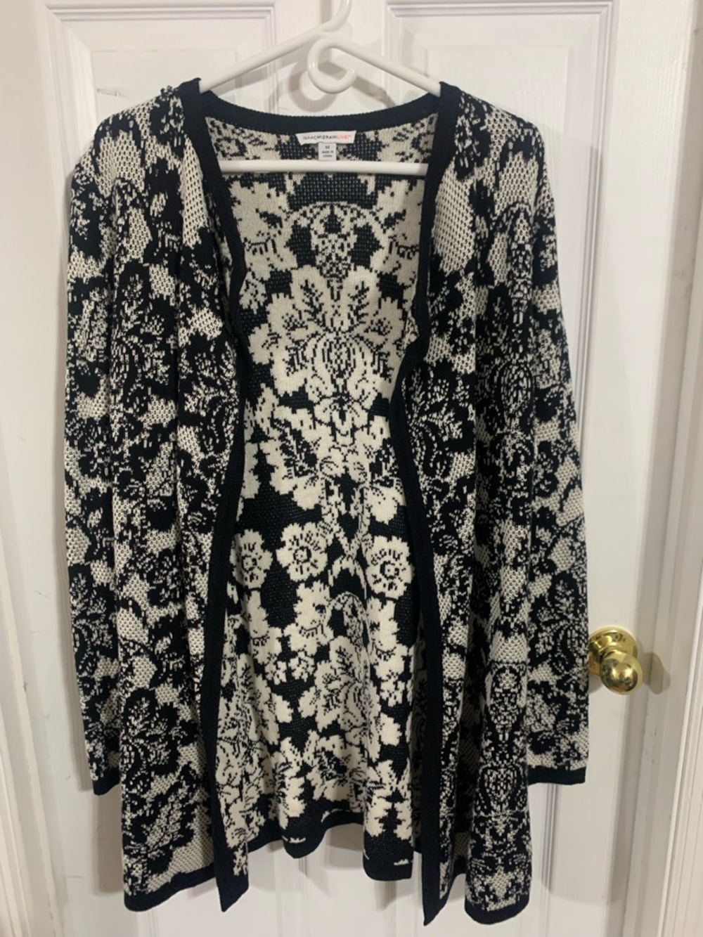 Isaac Mizrahi Black and Cream Floral Knit Cardigan